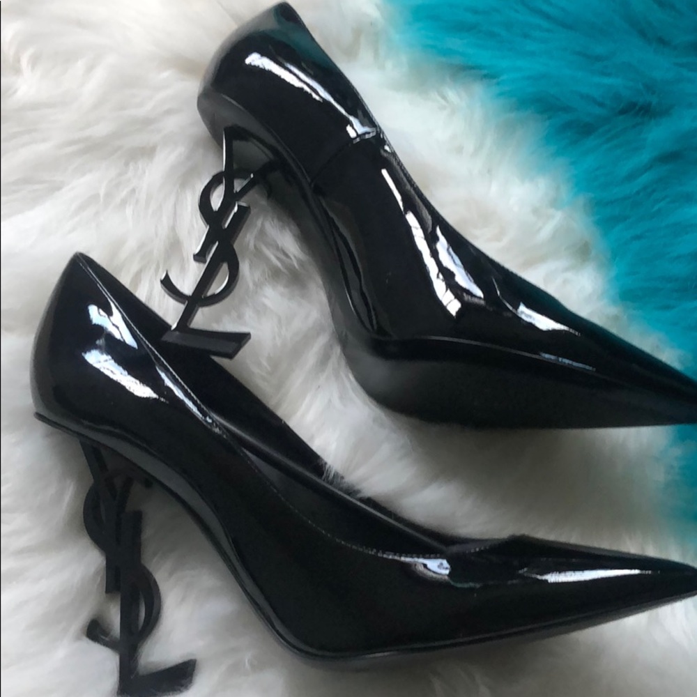 Heels - Picture 2 of 8